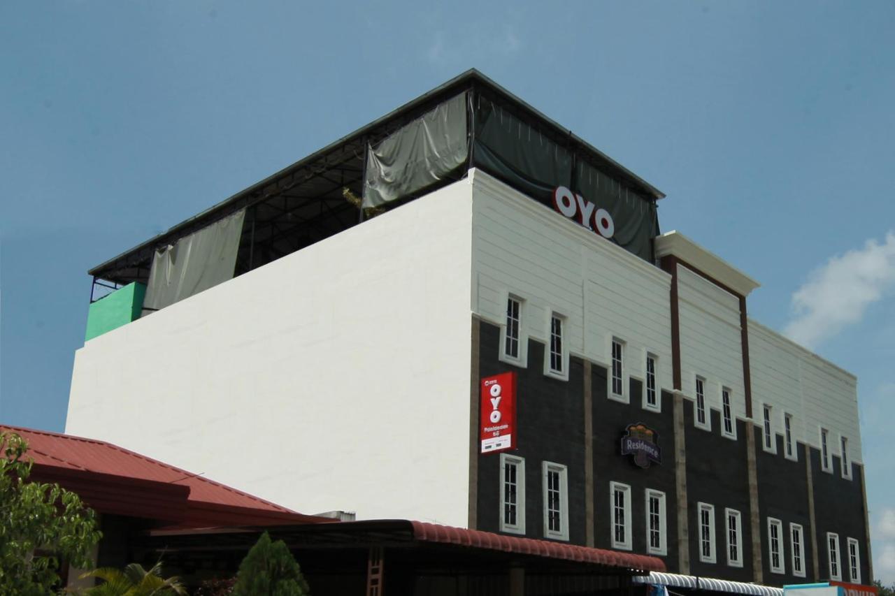 Oyo 2310 Residence 68 Pematangsiantar Exteriör bild